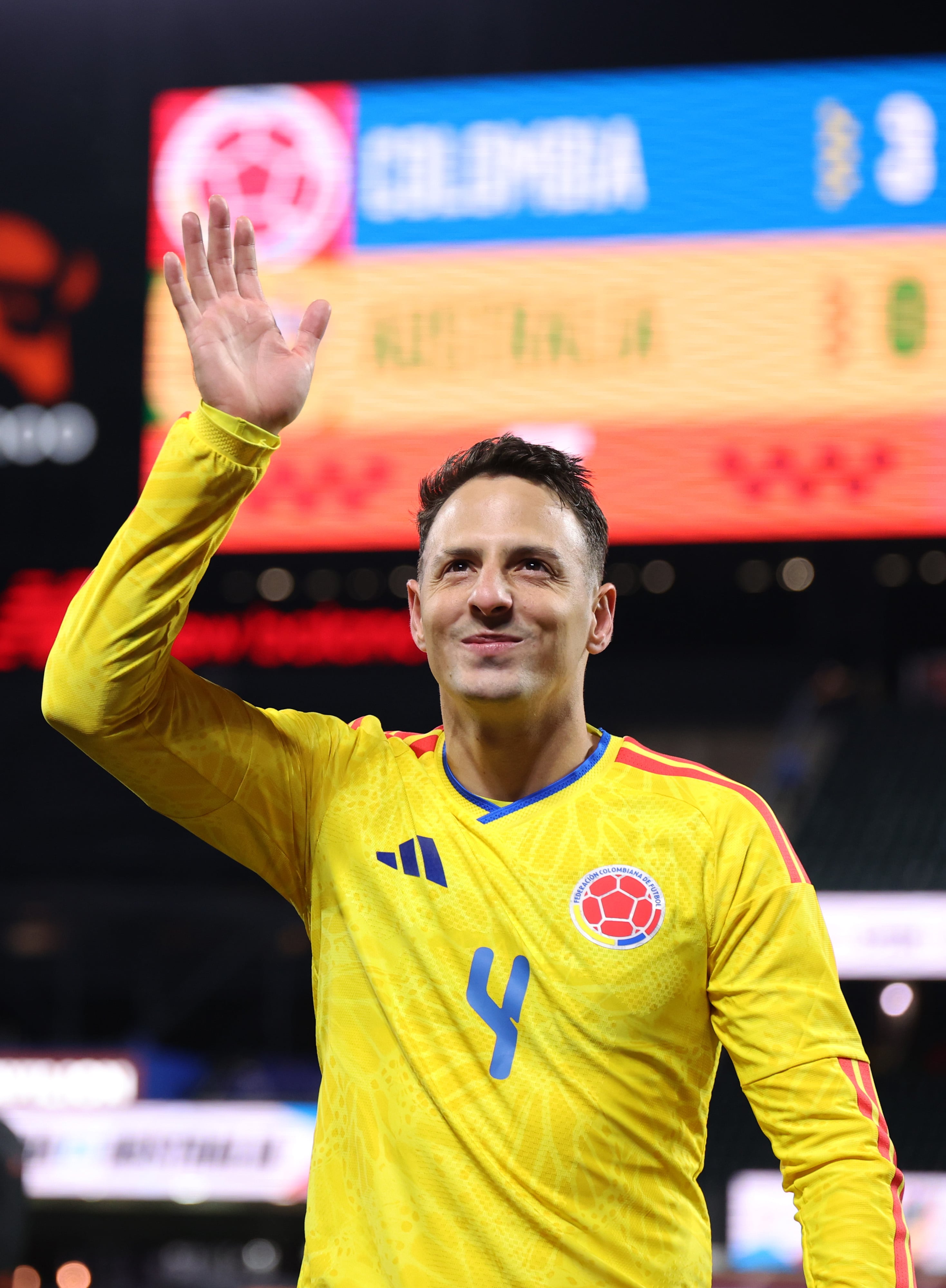 NEW YORK, NEW YORK - NOVEMBER 18: Santiago Arias of Colombia acknowledges the fans after winning the International Friendly match between Colombia and Australia at Citi Field on November 18, 2025 in New York City. (Photo by Jordan Bank/Getty Images)