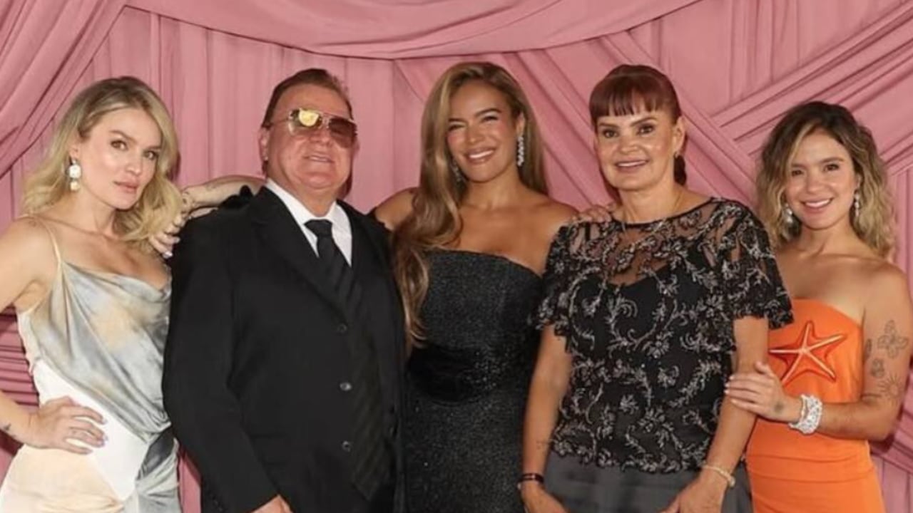 Hermana de Karol G confirmó muerte de un ser querido.