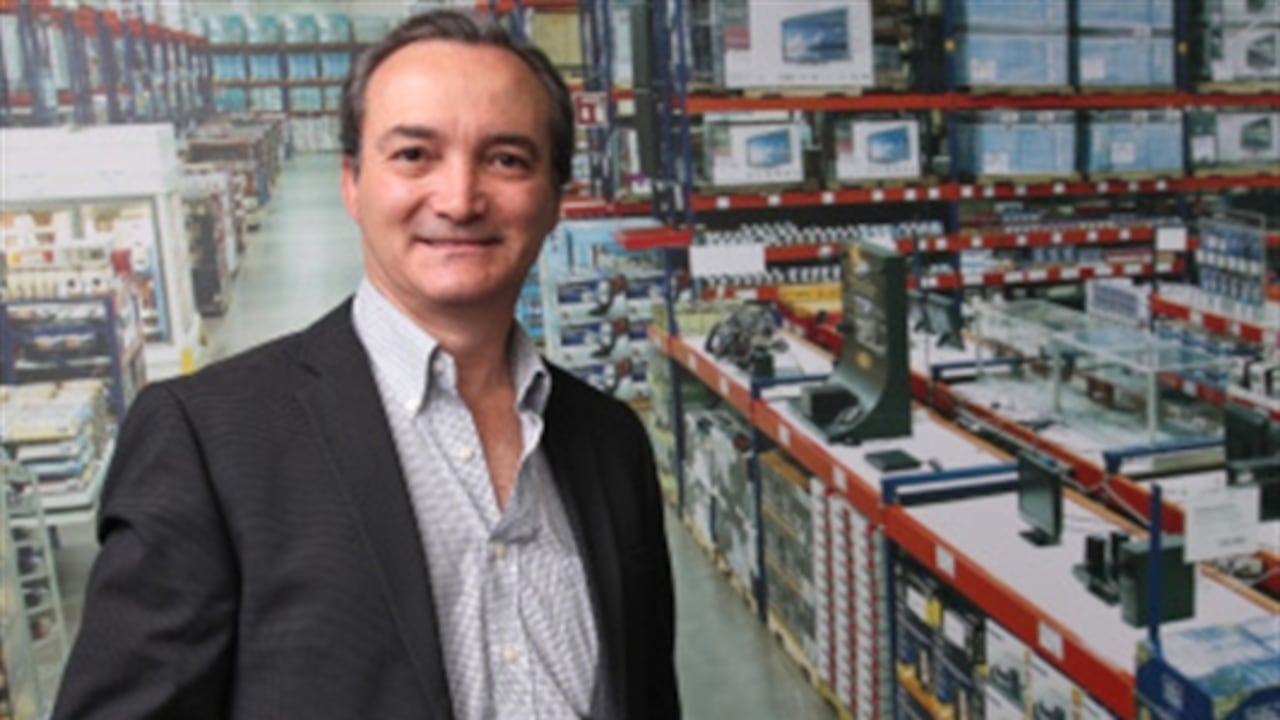 El éxito de la operación en Colombia lo atribuye su director en el país, Luis Fernando Gallo, a tres factores: una cantidad limitada de productos –si no lo lleva ya, puede que no lo vuelva a encontrar–, una oferta de referencias en su mayoría exclusivas y unos precios que no tienen comparación.