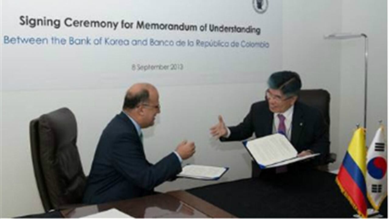 Bancos centrales de Colombia y Corea del Sur firman acuerdo de cooperación.