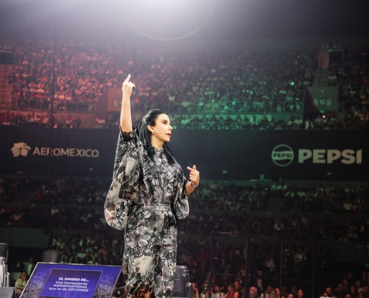 Conferencista Margarita Pasos