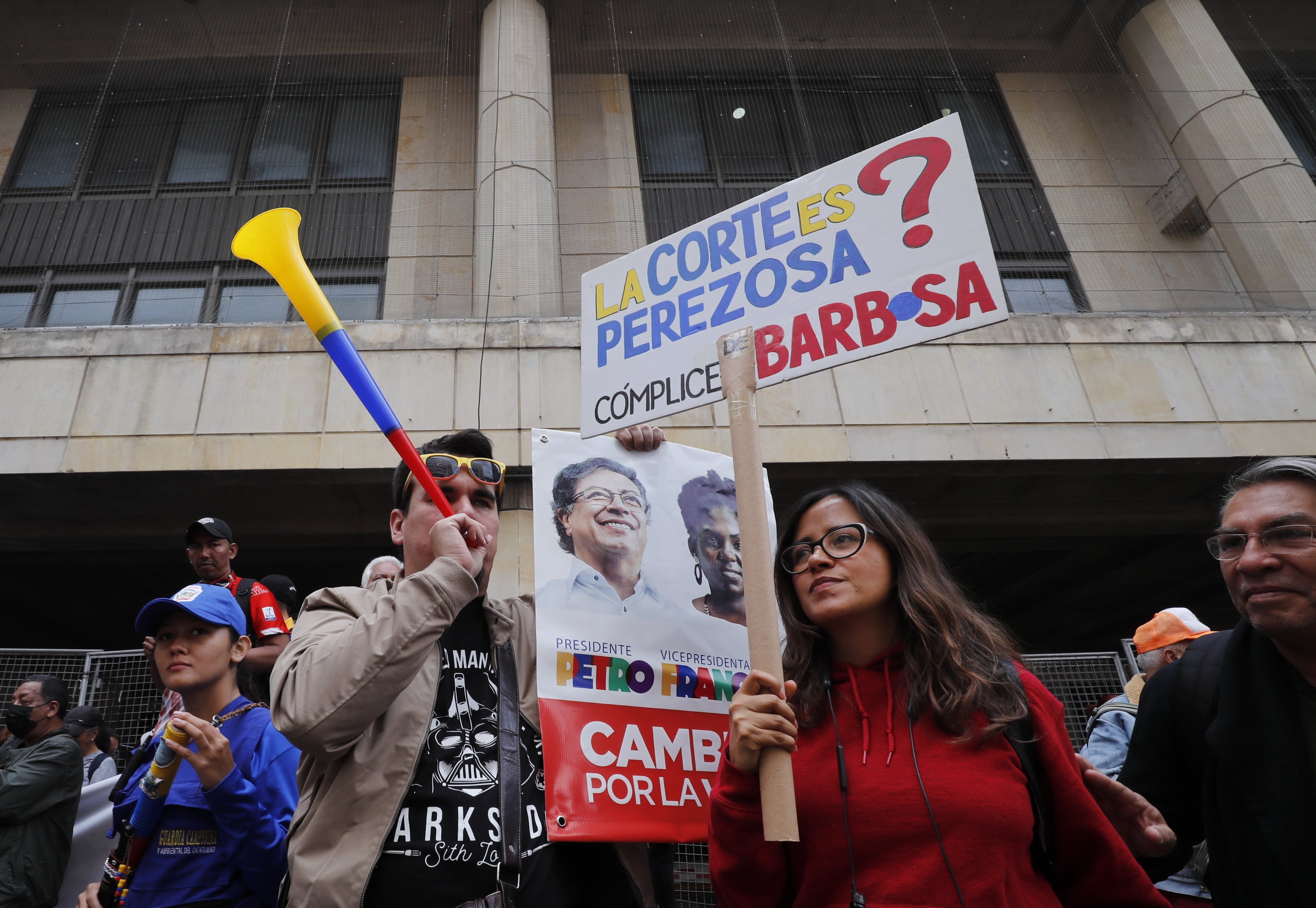Manifestaciones presionando a la Corte para elegir Fiscal, Fecode