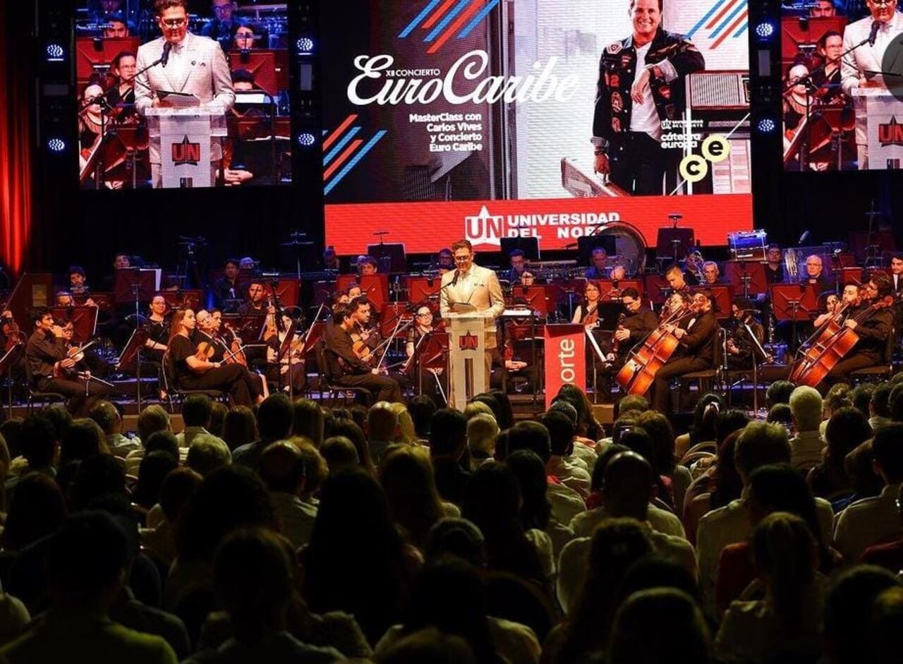 Carlos Vives recibió doctorado honoris causa