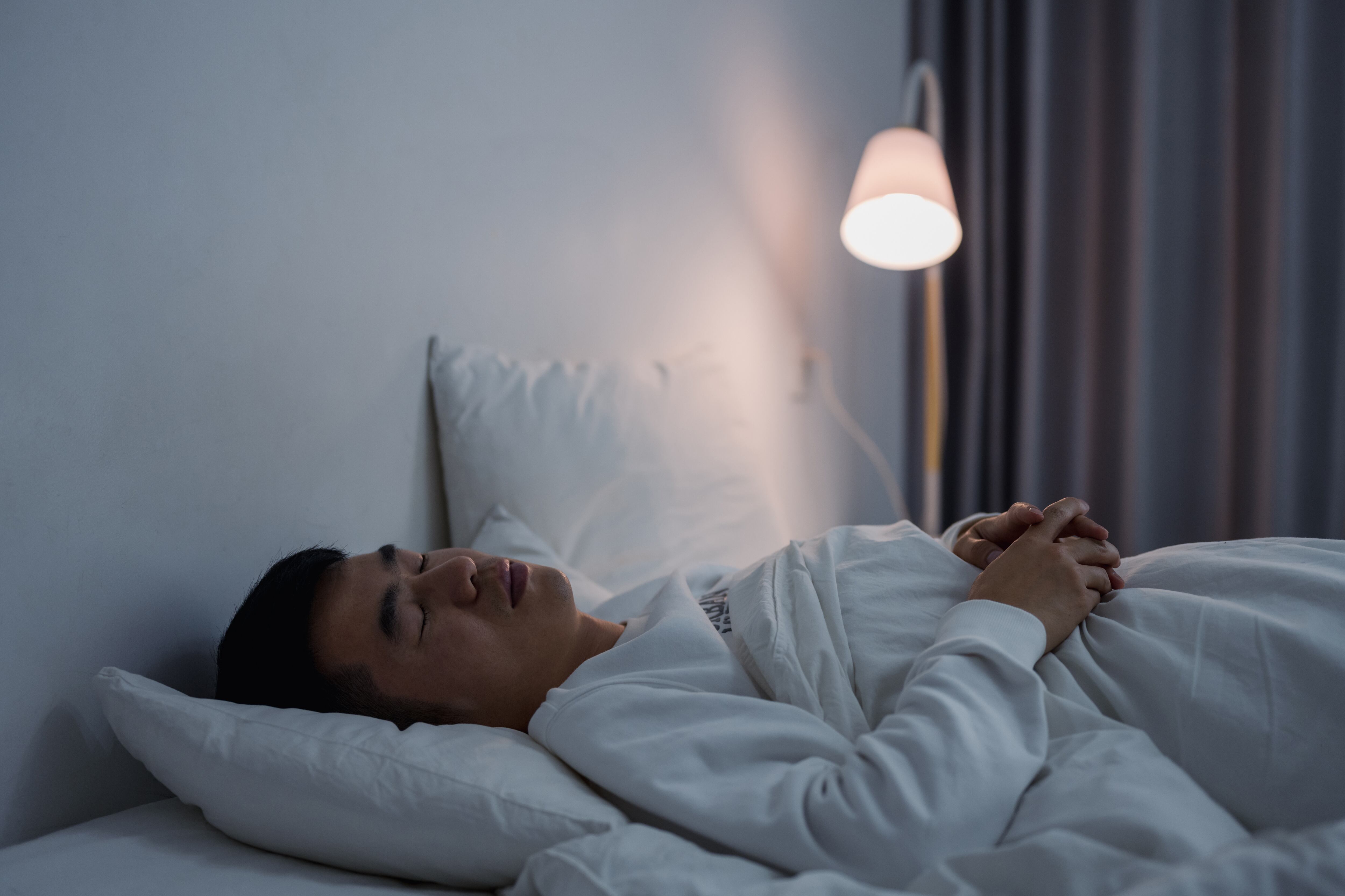 Dormir con la luz encendida