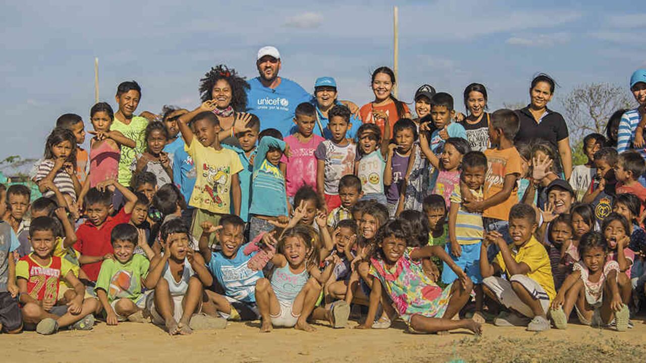 Para UNICEF es fundamental mantener unidas a las familias como la forma más adecuada para proteger a los niños.