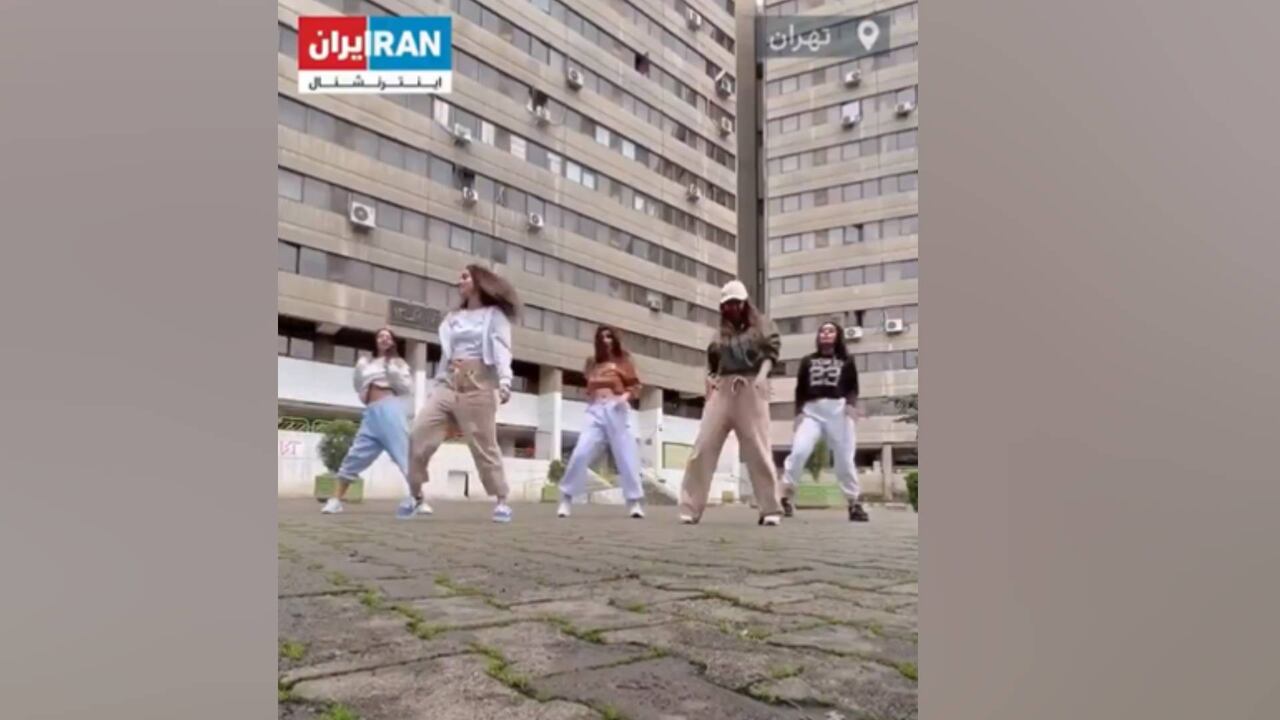 Captura de video compartido por @@IranIntl_En