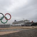 YOKOHAMA, JAPÓN - 30 DE JUNIO: Los Anillos Olímpicos se exhiben en el Parque Akarenga el 30 de junio de 2021 en Yokohama, Japón. A menos de un mes del inicio de los Juegos Olímpicos de Tokio, se están realizando los preparativos finales para las sedes a pesar de la preocupación constante sobre la viabilidad de celebrar el evento durante la pandemia mundial de coronavirus. (Foto de Takashi Aoyama / Getty Images)