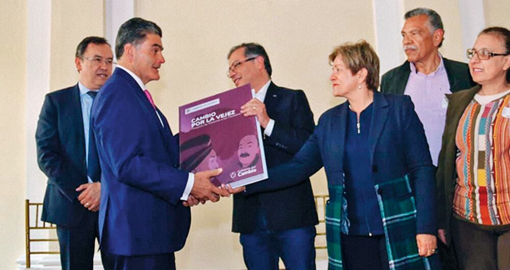 Esta reforma tiene tres ponencias y solo se han radicado dos.