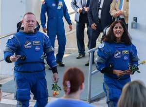 Butch Wilmore y Suni Williams (Photo by Joe Raedle/Getty Images)