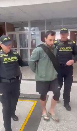 El sujeto no tenía tiquete de regreso a su país.