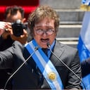 ARCHIVO - El recién juramentado presidente de Argentina, Javier Milei, habla frente al Congreso en Buenos Aires, Argentina, el 10 de diciembre de 2023. (AP Foto/Gustavo Garello, Archivo)