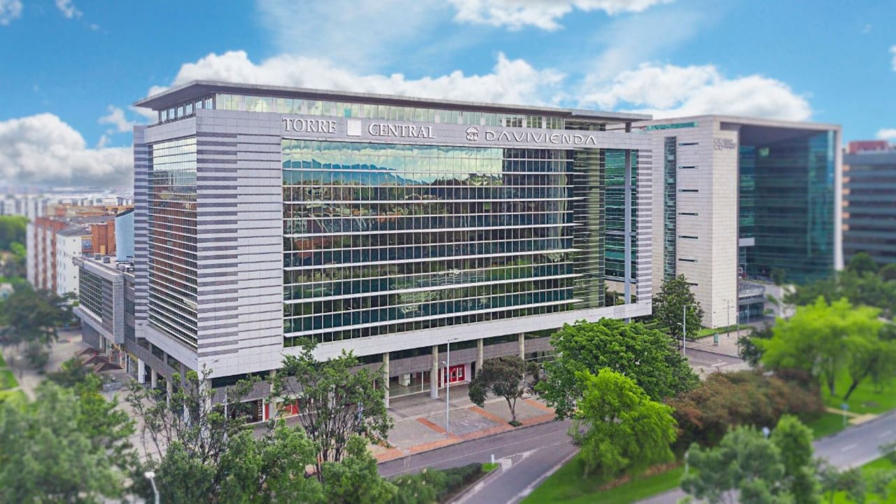 Torre Central de Davivienda ubicada en la Calle 26 # 68c – 61