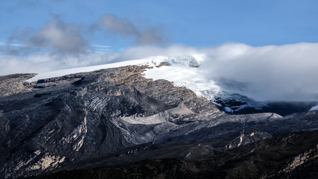 El Nevado El Cocuy es uno de los más llamativos y uno de los pocos lugares en el país en donde se puede observar la nieve.