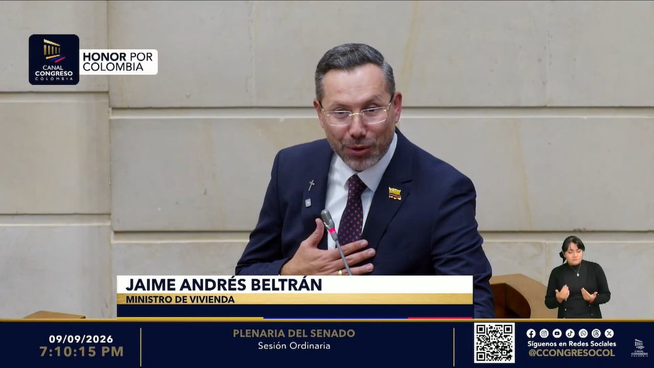 El ministro de Vivienda, Jaime Andrés Beltrán, enfrentó este 9 de septiembre un debate de moción de censura en el Senado, en medio de cuestionamientos por el viaje que realizó durante la emergencia causada por el terremoto.