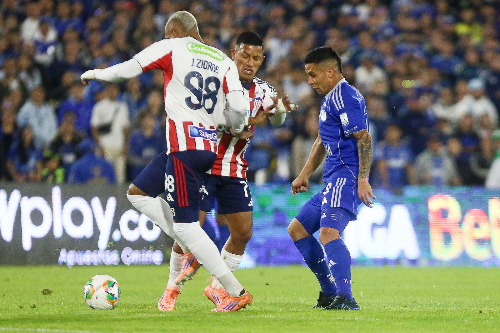 Imagen del duelo entre Junior y Millonarios por la Liga BetPlay I 2026.