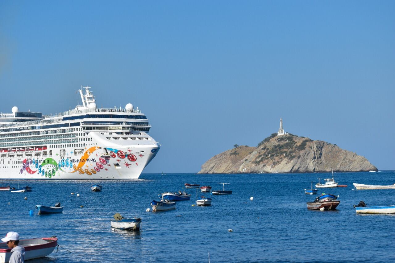 Crucero arribó con más de 2mil turistas en Santa Marta.