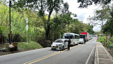 El atentado contra el peaje de El Bordo o El Mango dejó tres civiles heridos y ocasionó graves daños en la infraestructura ubicada sobre este corredor estratégico del sur del Cauca.