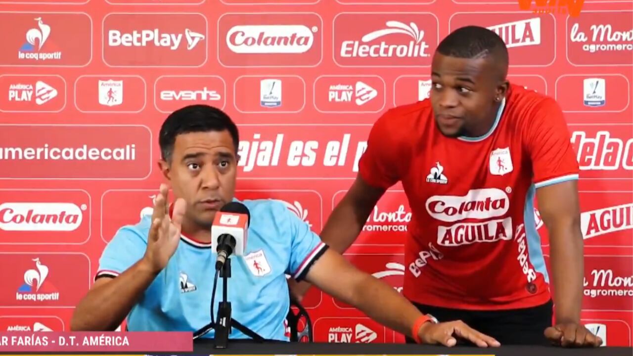 César Farías se molestó por pregunta de un periodista