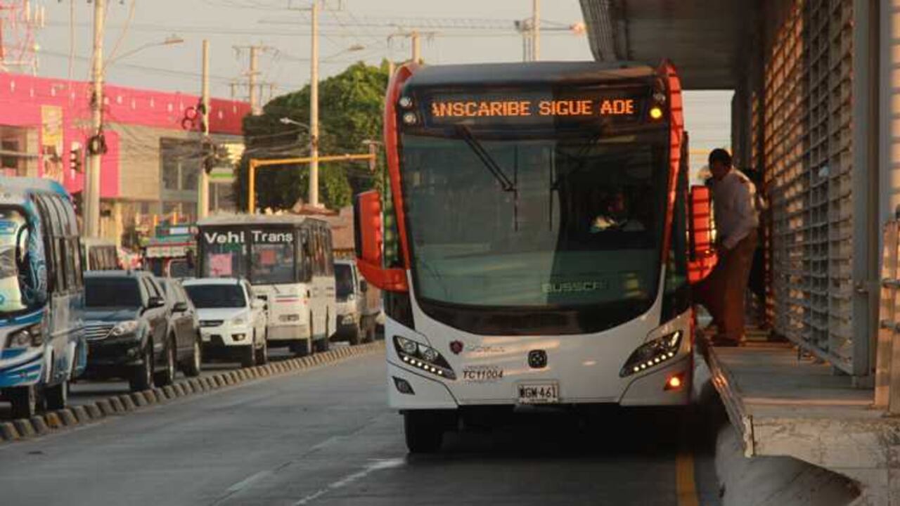 El servicio en estos primeros días sólo cubre dos kilómetros, entre la rotonda del castillo San Felipe de Barajas y la estación de La Bodeguita a a la entrada de Bocagrande.