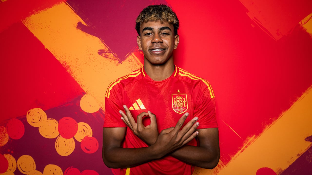 Lamine Yamal hace un gesto en sus celebraciones que llama la atención en medio de la Eurocopa