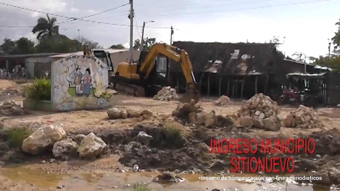 Otro tramo de la Vía de la Prosperidad que está en obra gris.
