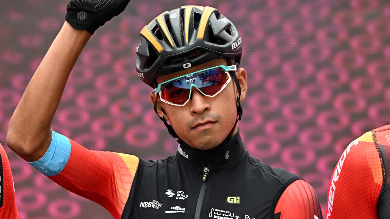 VENOSA, ITALY - MAY 09: Santiago Buitrago of Colombia and Team Bahrain - Victorious prior to the 106th Giro d'Italia 2023, Stage 4 a 175km stage from Venosa to Lago Laceno 1059m / #UCIWT / on May 09, 2023 in Venosa, Italy. (Photo by Getty Images/Stuart Franklin,)