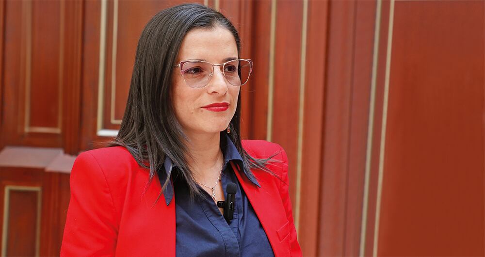    La representante Martha Alfonso asegura que si su compañera de bancada Katherine Miranda es presidenta de la Cámara habría un difícil camino para las reformas.