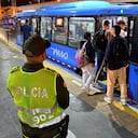 Colectivos de usuarios y concejales están cuestionando que en el convenio firmado para la seguridad del MÍO se están invirtiendo recursos en compras innecesarias: cerca de $ 950.000 millones en computadores, licencias de Office, un sistema de sonido y chalecos antibalas. Expertos en seguridad dicen que todo esto sí es necesario. Fotos Raúl Palacios / El PAis / 26 Julio del 2023 Cali.