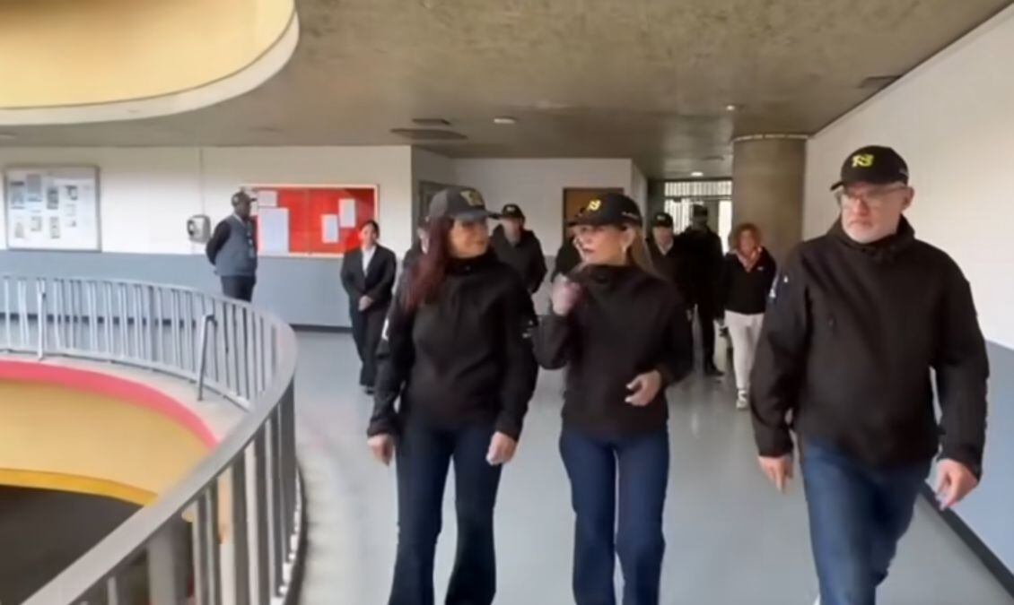 Magistrados del TSJ llegan a las instalaciones del CNE en Venezuela