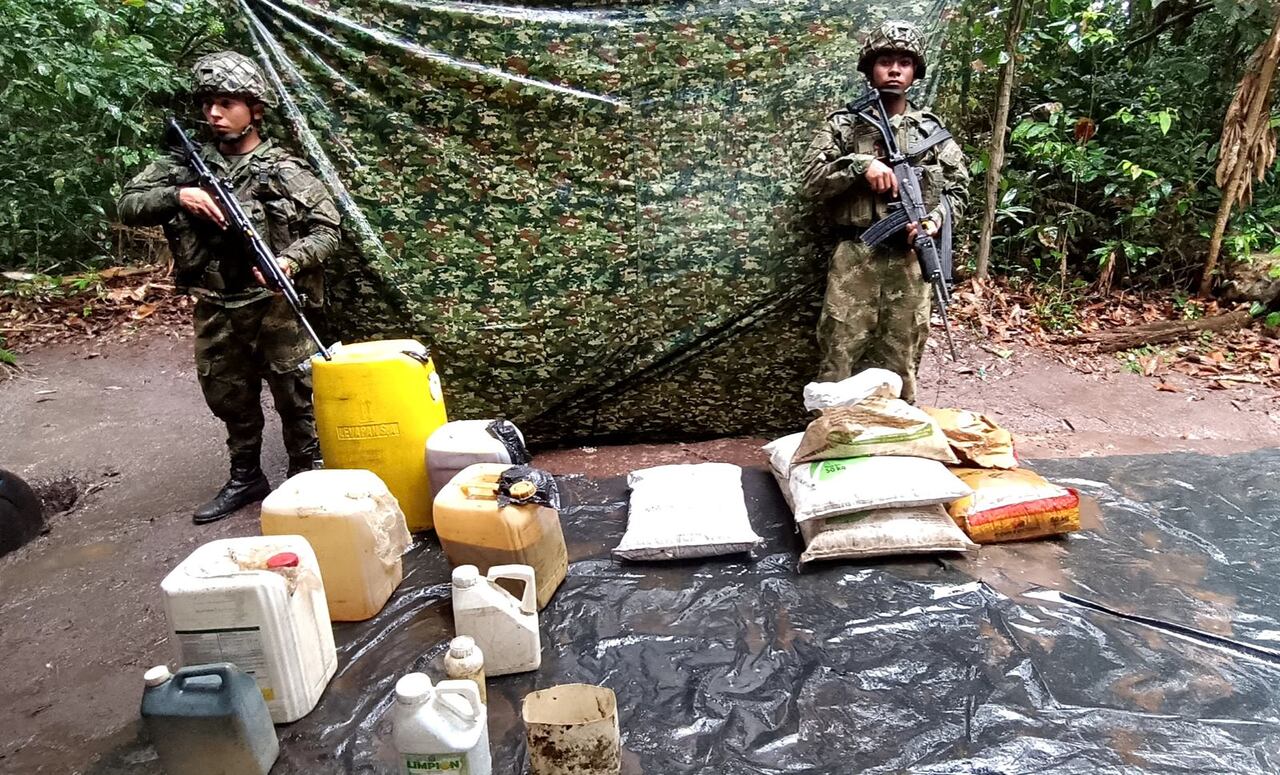 Tropas del Ejército Nacional destruyeron un laboratorio de coca en Mapiripán, Meta.