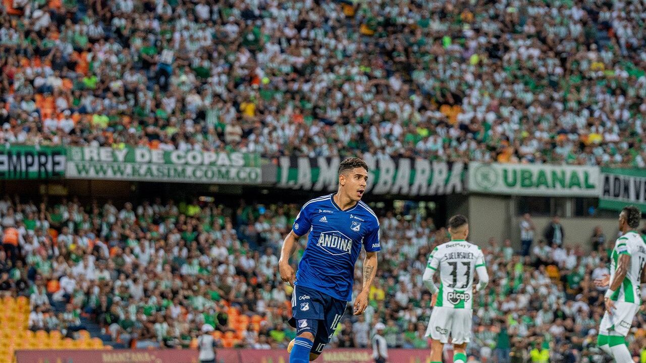 Daniel Cataño celebrando su gol frente a Nacional