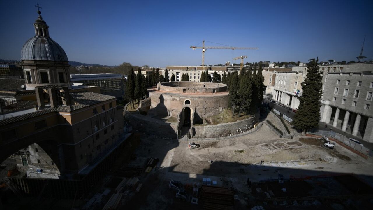 Después de años, Roma restaura el imponente Mausoleo de Augusto. Foto: Filippo Monteforte / AFP
