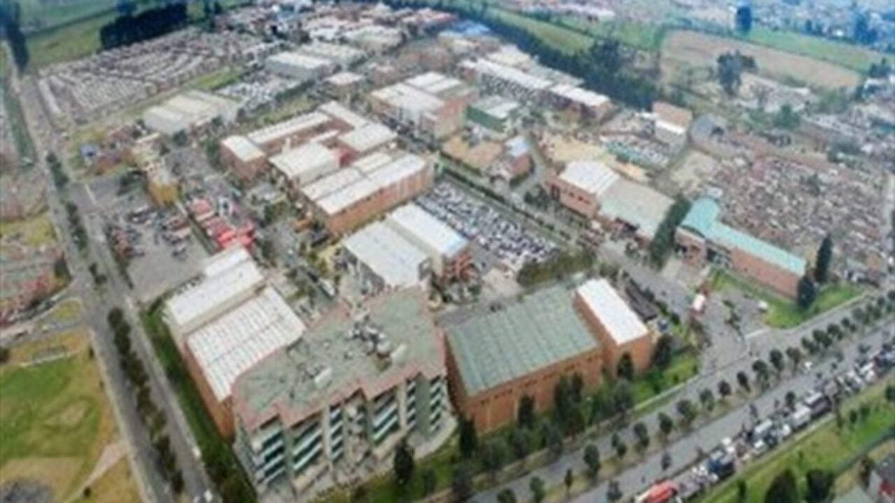 Panorámica zona franca en Bogotá.