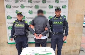 Capturan a presunto microtraficante con 127 cápsulas de bazuco en Santa Fe.