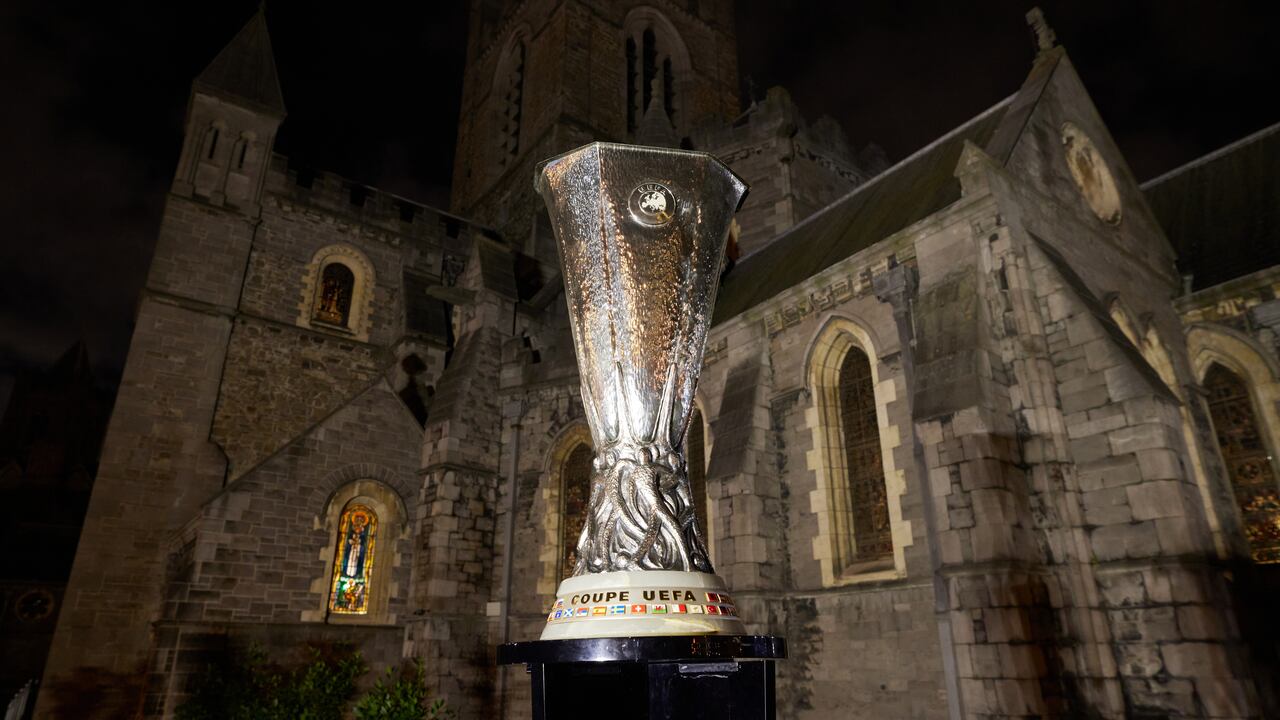 Trofeo de la Europa League.