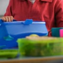 Loncheras. Al igual que las maletas, para entrar al colegio siempre es bueno estrenar lonchera.