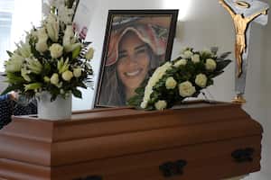 Familiares y Amigos le dieron su último adiós a la actriz Alejandra Villafañe, quién falleciera por un cáncer en días pasados.