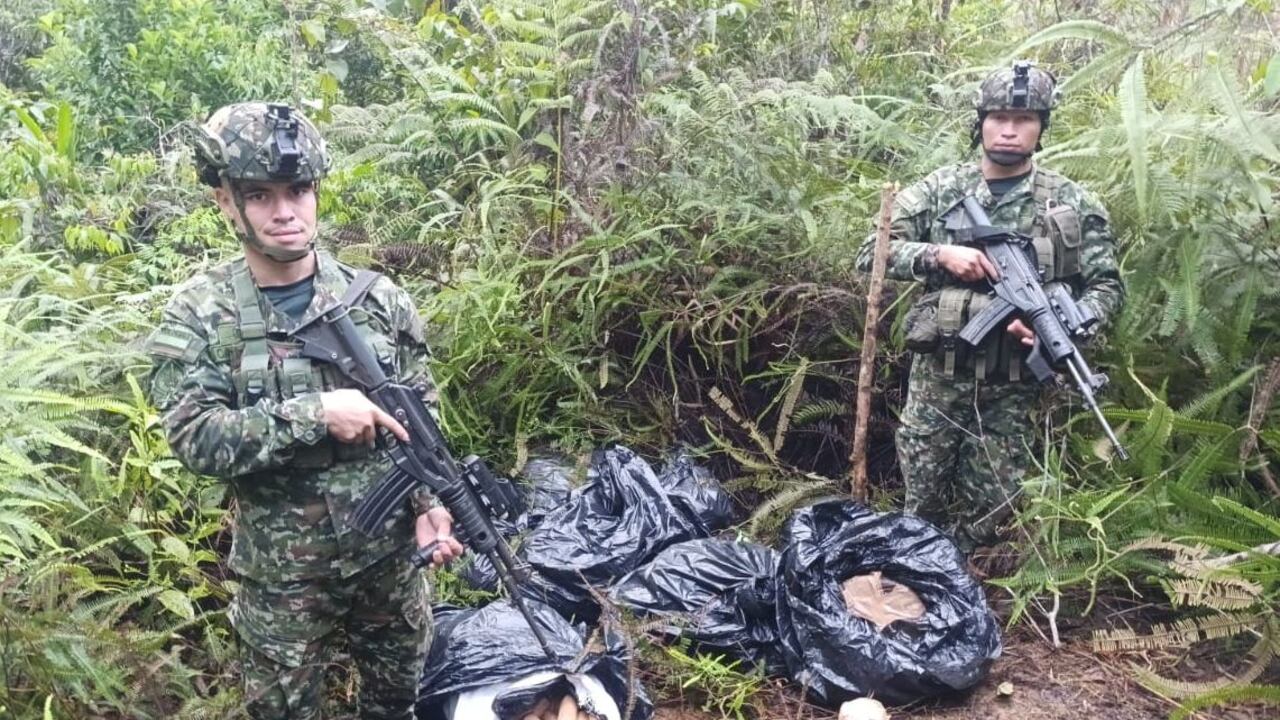 Sitio donde encontraron los explosivos.