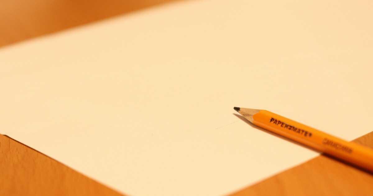 La salida de los trabajadores que manifiestan inconformidad por la manera en la que se realizó el proceso y algunas posibles irregularidades, coincide justo con la llegada del nuevo director.