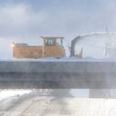 El Servicio Meteorológico Nacional en Búfalo emitió un comunicado especial, en el que advirtió que una banda de fuertes nevadas acompañada de fuertes vientos estaba creando un “estallido de nieve” en el oeste del estado de Nueva York.