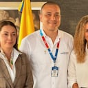 La superintendente del Subsidio Familiar, Edna Tafur, la ministra del Trabajo, Natalia López, y Ronald Velasco Tatekawa, nuevo director administrativo de Comfamiliar Atlántico.