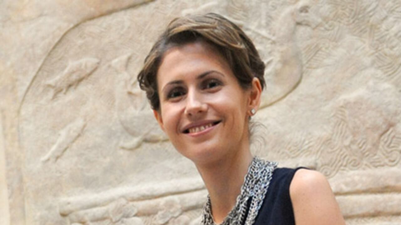 Antes de que estallaran las revueltas, Asma al-Assad era alabada en publicaciones como ‘Paris Match’ y ‘ Elle’ por su glamuroso sentido de la moda.
