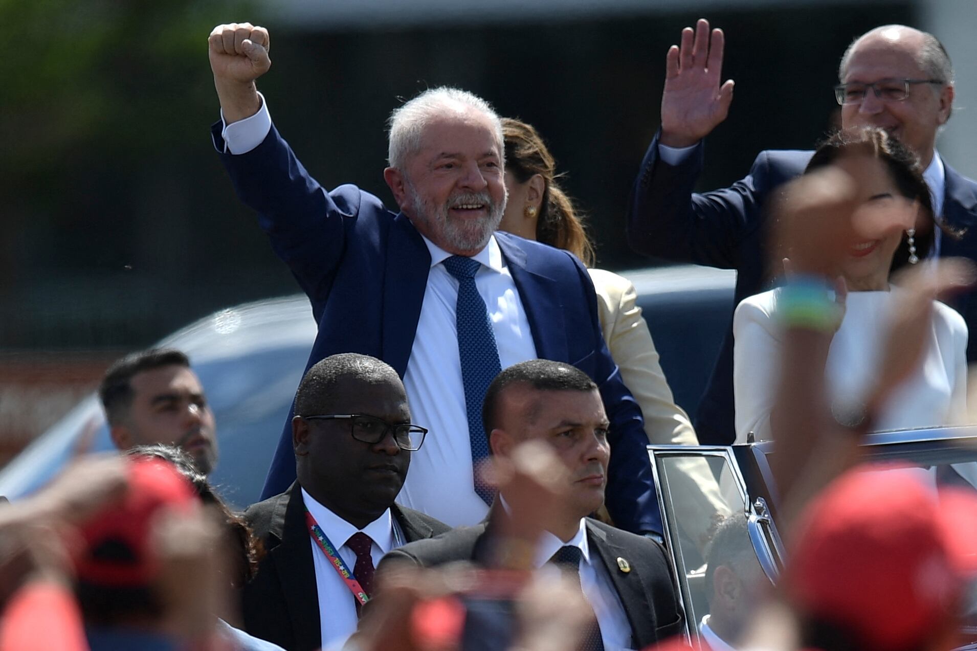 Lula recibió su investidura como presidente de Brasil.