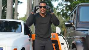 Influencer estadounidense causa debate con su extrema rutina de bienestar