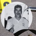 Ricardo Cardona, líder comunitario y defensor de derechos humanos, fue atacado en el barrio El Cortijo; autoridades investigan el crimen.