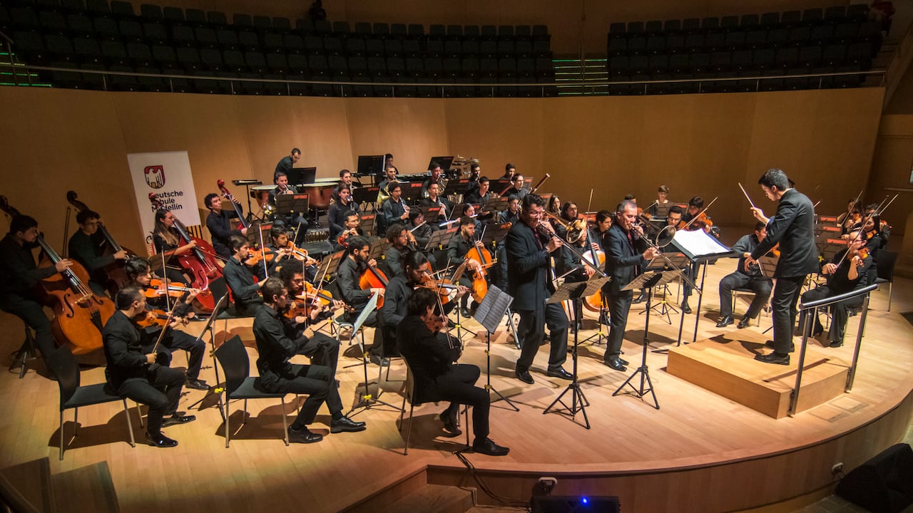 Concierto Orquesta Iberacademy. Estreno de la obra para trombón bajo y trombón tenor del compositor Hidas Frigyes. Solistas: Obeed Rodríguez y Giovanni Scarpetta y la participación del Cuarteto de Cuerdas de la Orquesta Sinfónica Nacional de Colombia. Celebrado en el Colegio Alemán. Director José Guillermo Toro Hincapié.