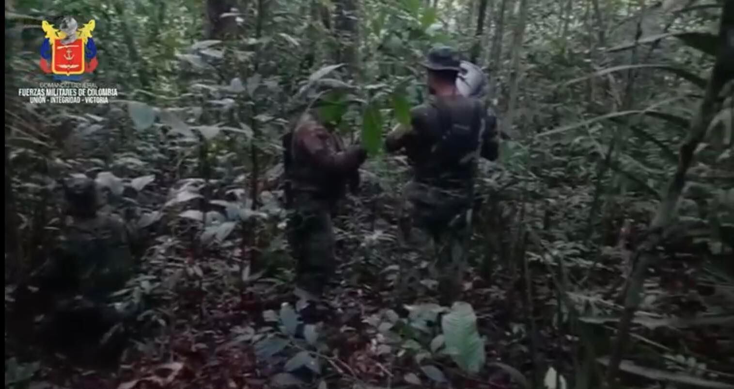 Continúan los labores de rescate para hallar a los niños en la selva del Caquetá.
