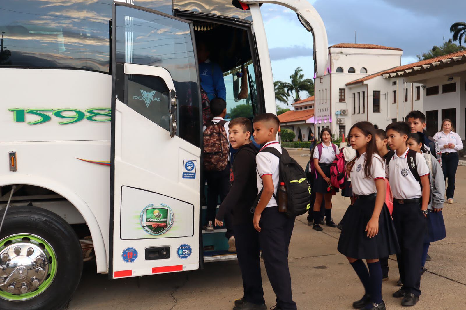 El transporte estará garantizado hasta el último día escolar.