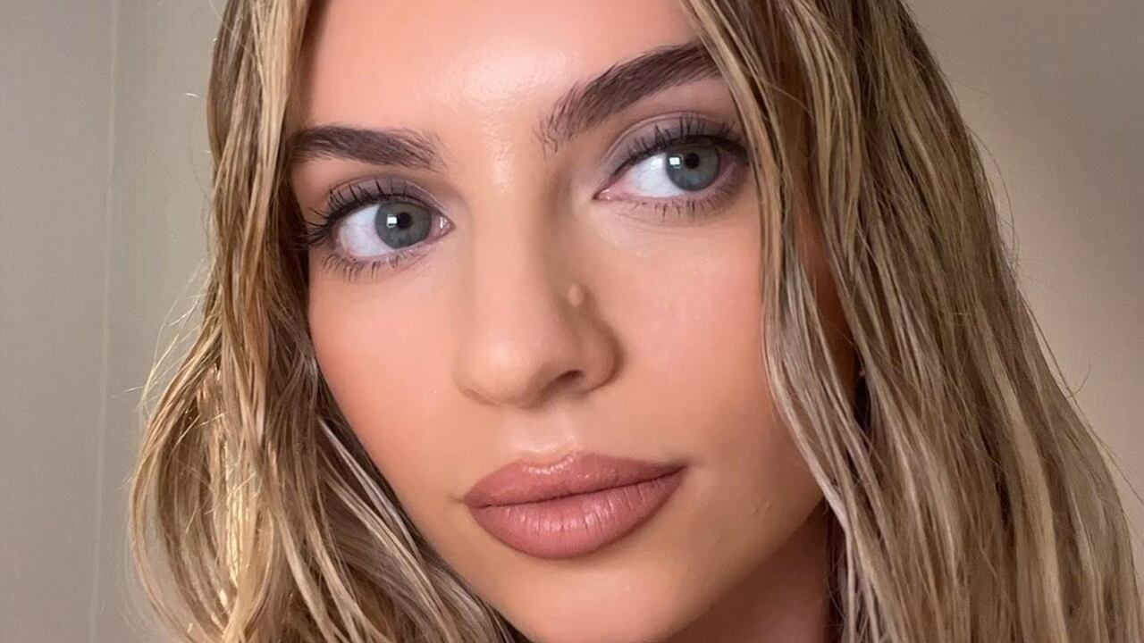 Participante del programa 'Love Island', Ellie Spence.