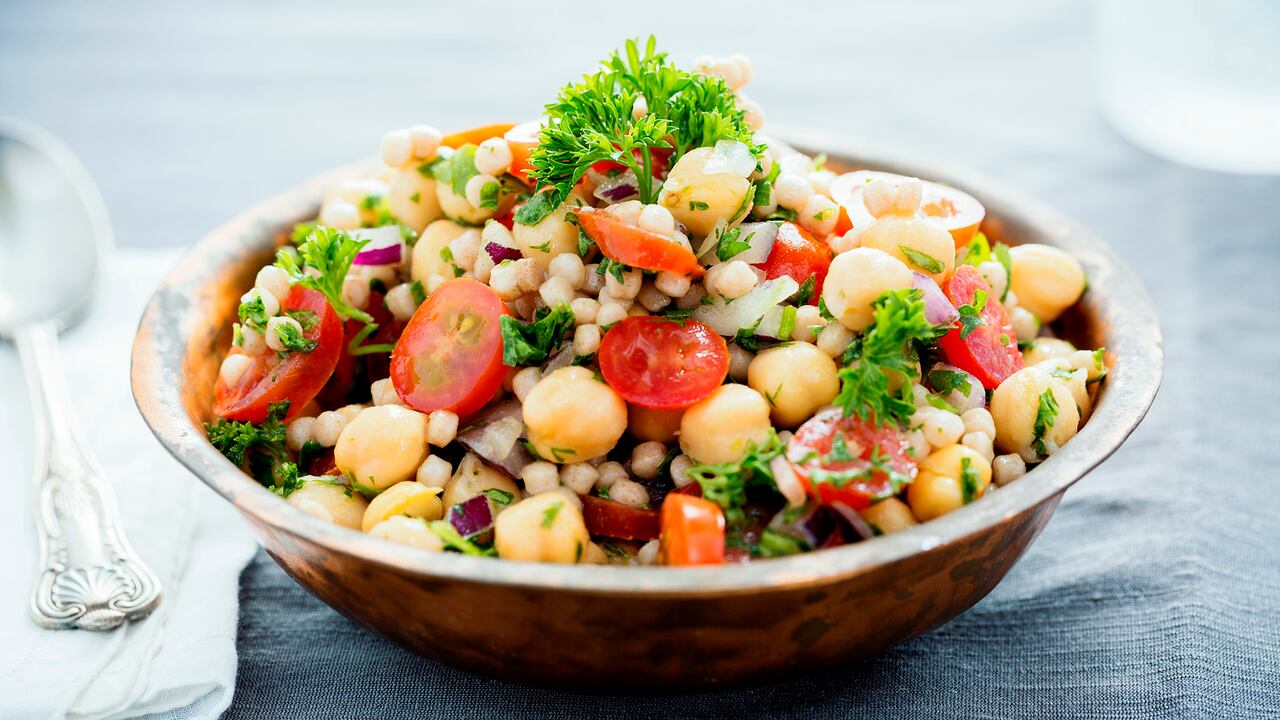 El consumo de frutas y verduras es una de las formas más prácticas de bajar de peso y mantenerse saludable.